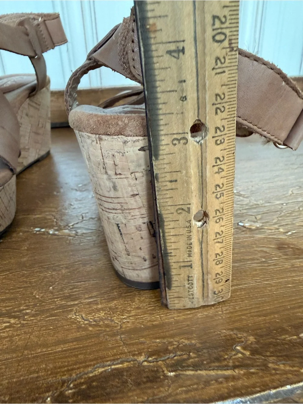 Clark’s Artisan Women's Tan Cork Wedge Sandals - Strappy Comfort size 8